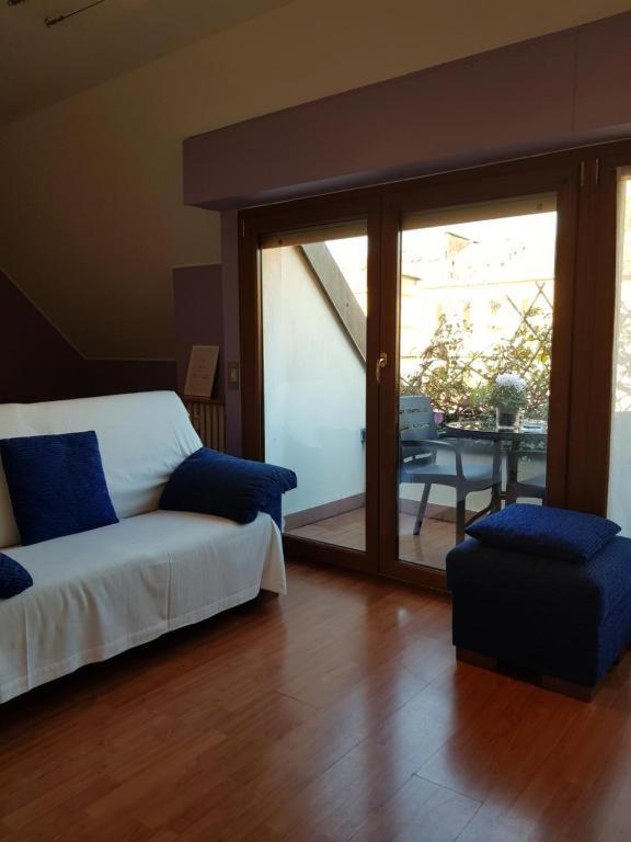 The Boheme Vintage Junior Suite ---- Cozy & Quiet & Comfortable With Private Bathroom & Fully Equipped Kitchenette & Cozy Balcony - Lift To 4Th Floor - Metro' Verde -Green Subway Porta Genova Milan Exterior photo